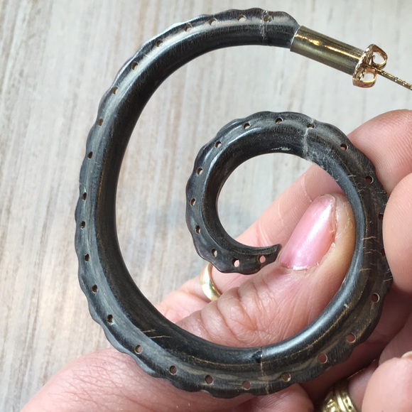 Vanessa Montiel carved water Buffalo horn earrings - Picture 13 of 14